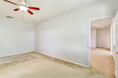 Villa ou maison à vendre à Haines City, Floride: 4 chambres, 210.33 m2 № 2345432 - photo 19
