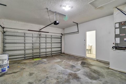 Villa ou maison à vendre à Haines City, Floride: 4 chambres, 210.33 m2 № 2345432 - photo 30