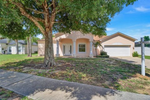 Villa ou maison à Haines City, Floride 4 chambres, 210.33 m2 № 2345432