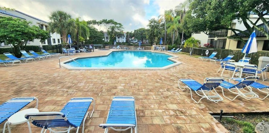 Condo in Plantation, Florida, 2 bedrooms  № 1172246