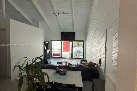 Touwnhouse à louer à Davie, Floride: 3 chambres, 118.54 m2 № 2385018 - photo 8