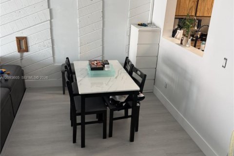 Touwnhouse à louer à Davie, Floride: 3 chambres, 118.54 m2 № 2385018 - photo 7