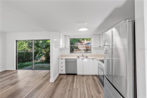 Villa ou maison à vendre à Tampa, Floride: 3 chambres, 142.7 m2 № 1577316 - photo 11