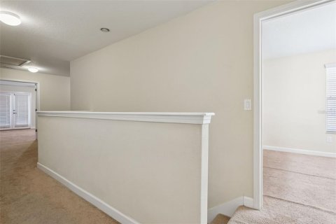 House in Ruskin, Florida 6 bedrooms, 395.67 sq.m. № 1831587 - photo 28