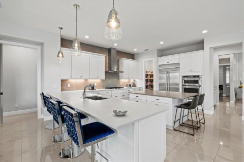 Купить виллу или дом в Брейдентон, Флорида 13 комнат, 394м2, № 1628676 - фото 19