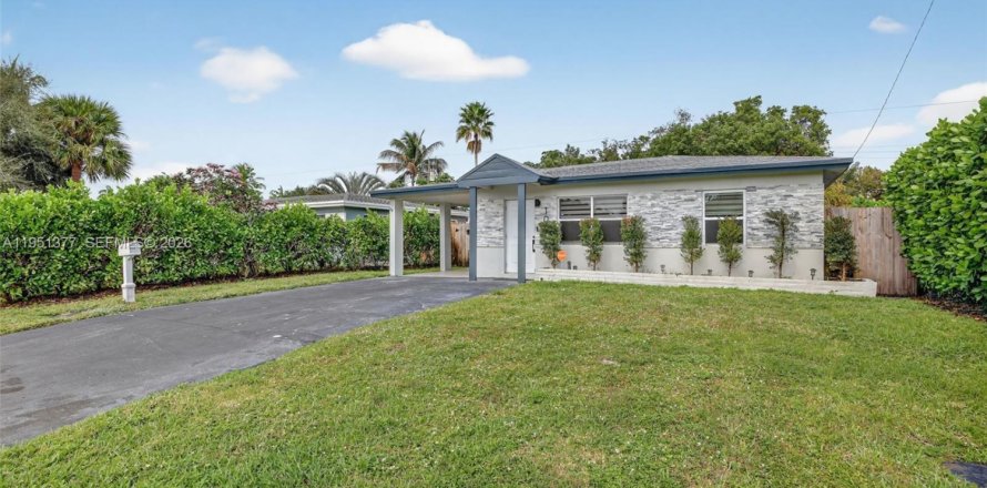 House in Oakland Park, Florida 2 bedrooms, 72.84 sq.m. № 2006314