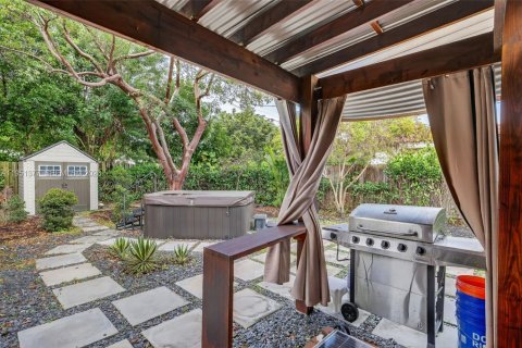 House in Oakland Park, Florida 2 bedrooms, 72.84 sq.m. № 2006314 - photo 26