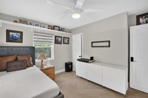 House in Oakland Park, Florida 2 bedrooms, 72.84 sq.m. № 2006314 - photo 16