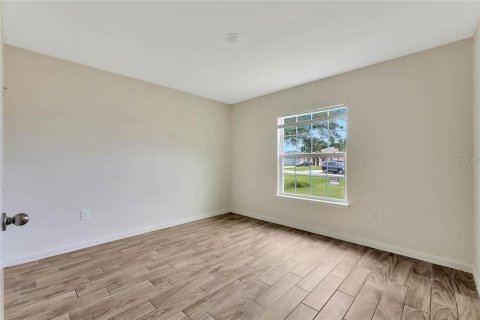 Commercial property in Kissimmee, Florida 8 bedrooms, 279.64 sq.m. № 2376635 - photo 12