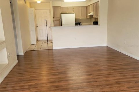 Villa ou maison à louer à Orlando, Floride: 2 chambres, 94.76 m2 № 2277224 - photo 16