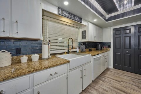 Duplex à vendre à Sebring, Floride: 2 chambres, 136.1 m2 № 1805364 - photo 14