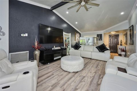 Duplex à vendre à Sebring, Floride: 2 chambres, 136.1 m2 № 1805364 - photo 9