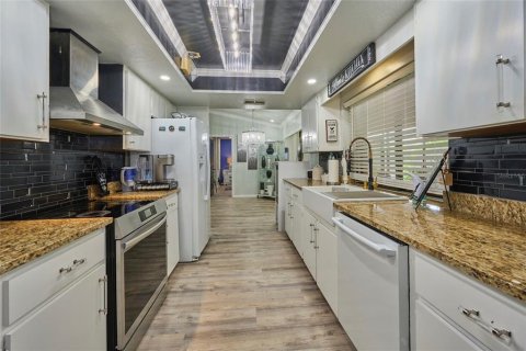 Duplex à vendre à Sebring, Floride: 2 chambres, 136.1 m2 № 1805364 - photo 17
