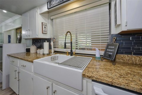 Duplex à vendre à Sebring, Floride: 2 chambres, 136.1 m2 № 1805364 - photo 18