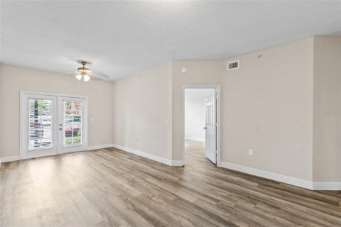 Condo in Orlando, Florida, 3 bedrooms  № 2205470 - photo 3