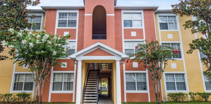 Condo in Orlando, Florida, 3 bedrooms  № 2205470