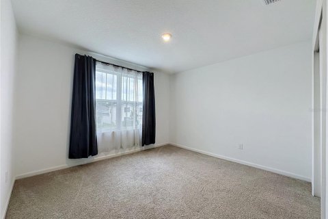 House in DeLand, Florida 5 bedrooms, 283.91 sq.m. № 2228336 - photo 26