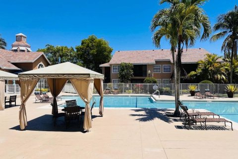 Copropriété à vendre à Miami, Floride: 1 chambre, 54.44 m2 № 2007247 - photo 5