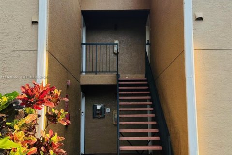 Copropriété à vendre à Miami, Floride: 1 chambre, 54.44 m2 № 2007247 - photo 11