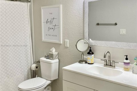 Copropriété à vendre à Miami, Floride: 1 chambre, 54.44 m2 № 2007247 - photo 20