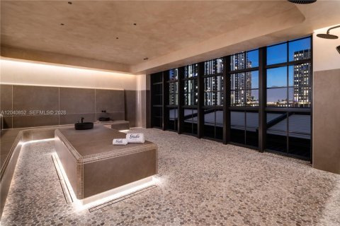 Copropriété à vendre à Miami, Floride: 3 chambres, 114.27 m2 № 2240309 - photo 26