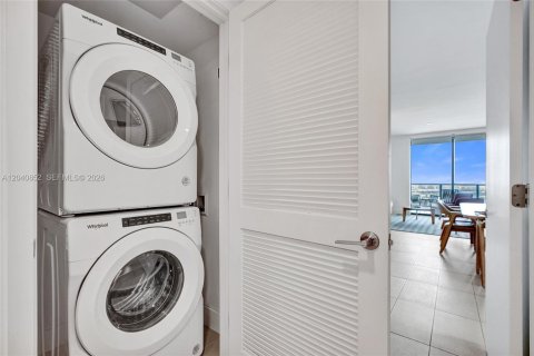 Copropriété à vendre à Miami, Floride: 3 chambres, 114.27 m2 № 2240309 - photo 17
