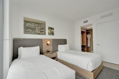 Copropriété à vendre à Miami, Floride: 3 chambres, 114.27 m2 № 2240309 - photo 11