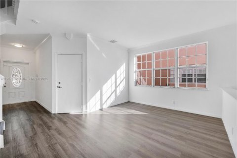 Adosado en venta en Sunrise, Florida, 4 dormitorios, 171.68 m2 № 2030925 - foto 12