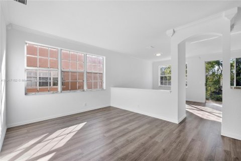 Adosado en venta en Sunrise, Florida, 4 dormitorios, 171.68 m2 № 2030925 - foto 11