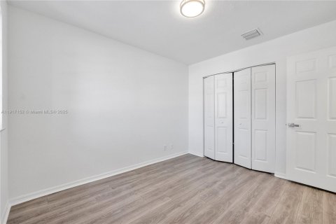 Adosado en venta en Sunrise, Florida, 4 dormitorios, 171.68 m2 № 2030925 - foto 19