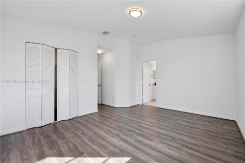 Adosado en venta en Sunrise, Florida, 4 dormitorios, 171.68 m2 № 2030925 - foto 23