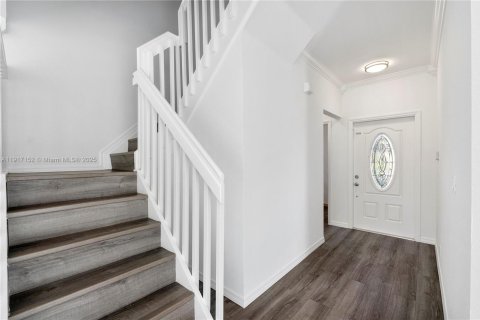 Adosado en venta en Sunrise, Florida, 4 dormitorios, 171.68 m2 № 2030925 - foto 16