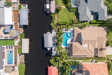 Casa en venta en Bradenton, Florida, 5 dormitorios, 399.48 m2 № 1899769 - foto 5