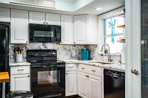Condominio en venta en Lakeland, Florida, 2 dormitorios, 109.25 m2 № 1911125 - foto 17