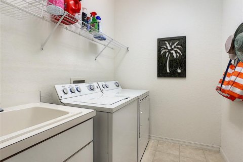 Casa en venta en Bradenton, Florida, 2 dormitorios, 154.68 m2 № 1563075 - foto 27