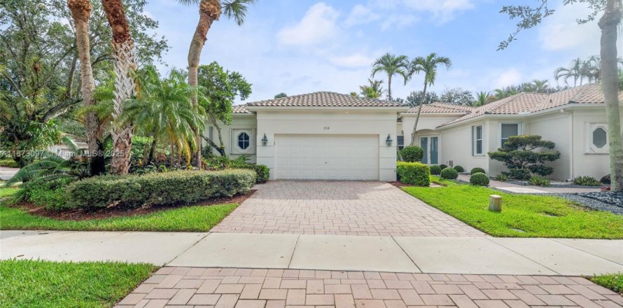 Villa ou maison à Weston, Floride 3 chambres, 197.05 m2 № 1895879