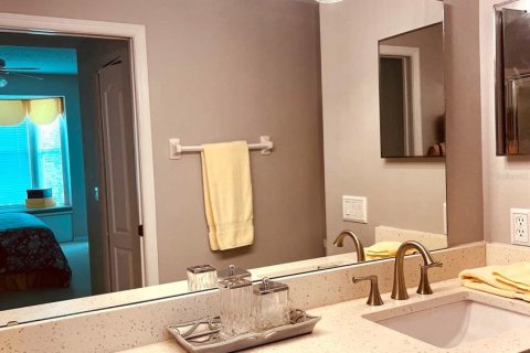 Condominio en alquiler en Sarasota, Florida, 2 dormitorios, 123.84 m2 № 1916306 - foto 16