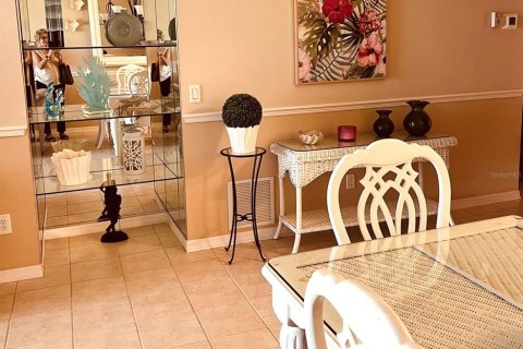 Condominio en alquiler en Sarasota, Florida, 2 dormitorios, 123.84 m2 № 1916306 - foto 10