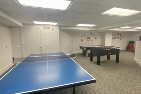 Condominio en venta en Miami Beach, Florida, 2 dormitorios, 128.21 m2 № 2034060 - foto 29