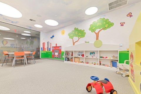 Apartment in Doral, Florida 1 bedroom, 60.39 sq.m. № 1981858 - photo 15