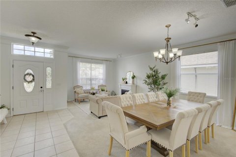 House in Orlando, Florida 4 bedrooms, 230.86 sq.m. № 2233443 - photo 7