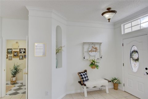 House in Orlando, Florida 4 bedrooms, 230.86 sq.m. № 2233443 - photo 8