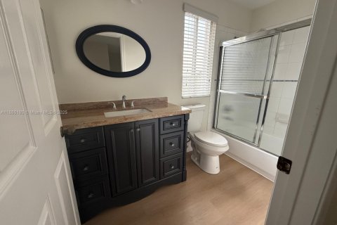 Снять в аренду виллу или дом в Уэстон, Флорида 4 спальни, 176.7м2, № 1942561 - фото 15