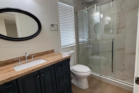 Снять в аренду виллу или дом в Уэстон, Флорида 4 спальни, 176.7м2, № 1942561 - фото 21