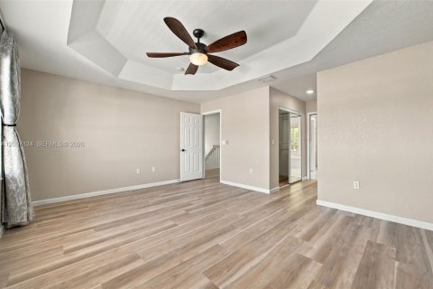 House in Miramar, Florida 5 bedrooms, 244.98 sq.m. № 2392577 - photo 16