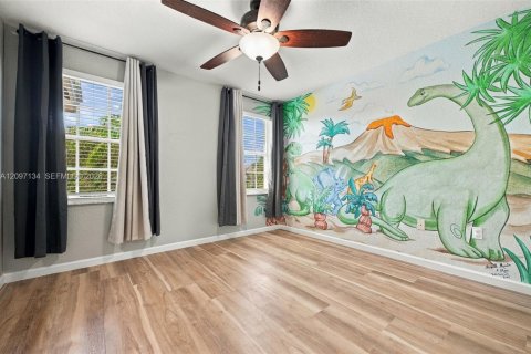 House in Miramar, Florida 5 bedrooms, 244.98 sq.m. № 2392577 - photo 22