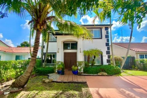 Casa en venta en Homestead, Florida, 4 dormitorios, 177.81 m2 № 2004324 - foto 3