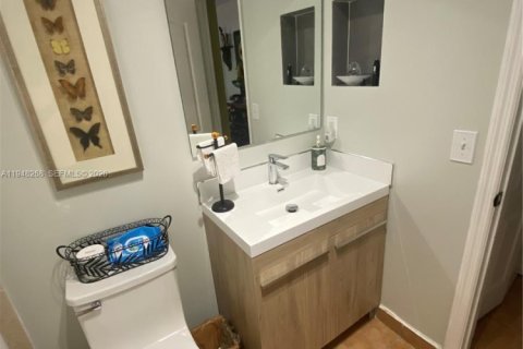 Casa en venta en Homestead, Florida, 4 dormitorios, 177.81 m2 № 2004324 - foto 27