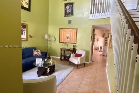 Casa en venta en Homestead, Florida, 4 dormitorios, 177.81 m2 № 2004324 - foto 5