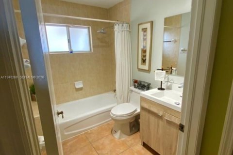 Casa en venta en Homestead, Florida, 4 dormitorios, 177.81 m2 № 2004324 - foto 10